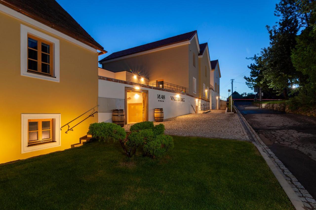Resort Valtberg Valtice Exterior photo